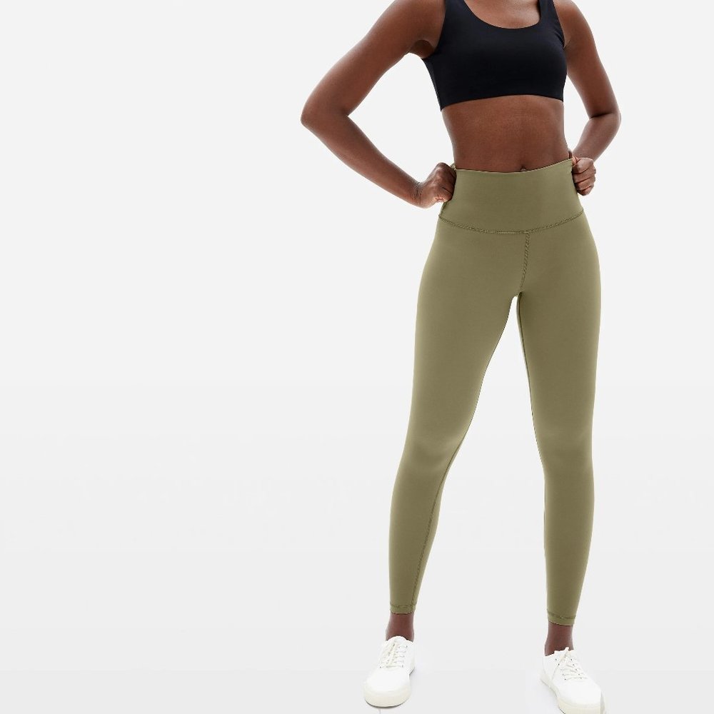 Everlane The Perform Legging in Lichen S